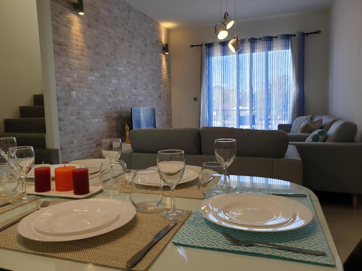 Westwood Luxury Penthouse With Private Roof Top Ref 15847 Flic-en-Flacq Kültér fotó
