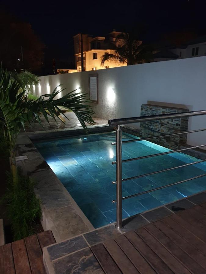 Westwood Luxury Penthouse With Private Roof Top Ref 15847 Flic-en-Flacq Kültér fotó